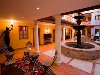 Hotell Residencia Real Del Castillo De Curiel