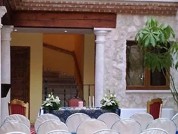 Residencia Real Del Castillo De Curiel