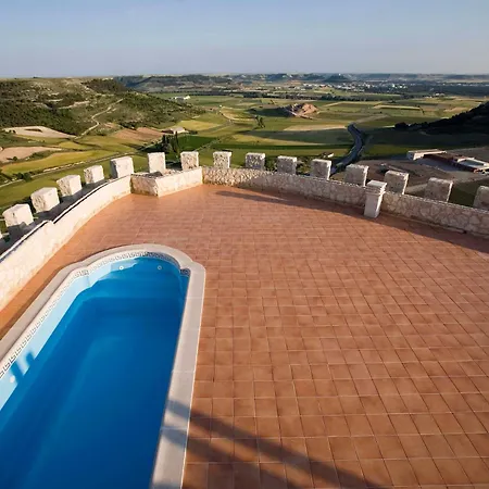 Residencia Real Del Castillo De Curiel Hotel