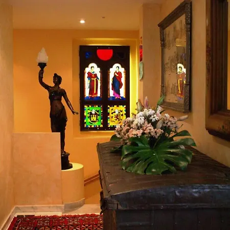 Hotel Residencia Real Del Castillo De Curiel 4*