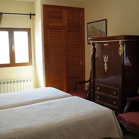 Otel Residencia Real Del Castillo De Curiel 4*