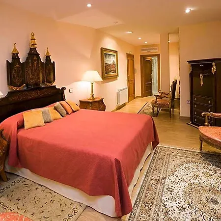 Residencia Real Del Castillo De Curiel 4*