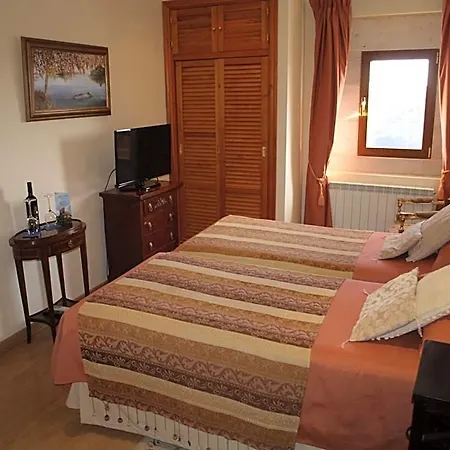 Residencia Real Del Castillo De Curiel 4*