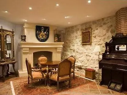 מלון Residencia Real Del Castillo De Curiel Curiel de Duero
