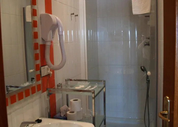 Residencia Real Del Castillo De Curiel 호텔 Curiel de Duero