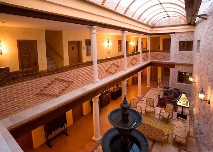 Residencia Real Del Castillo De Curiel 4* Curiel de Duero