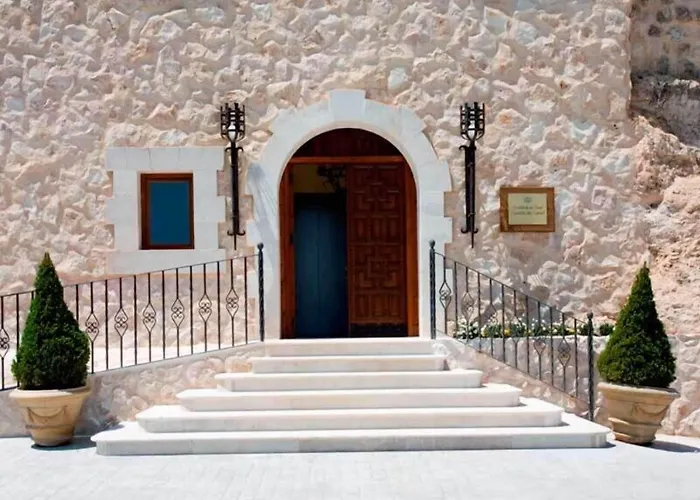 호텔 Residencia Real Del Castillo De Curiel 4*